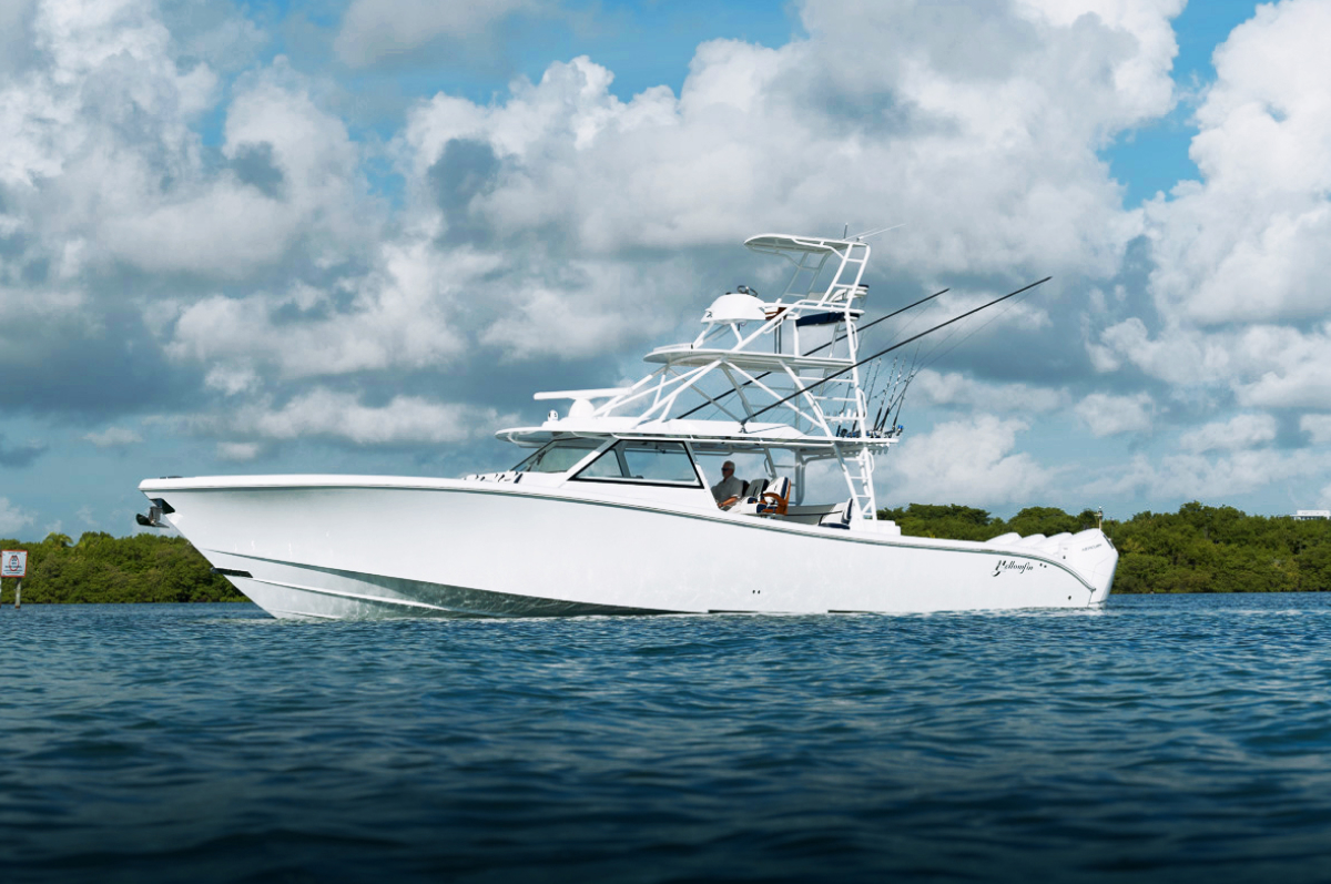 yellowfin yachts photos