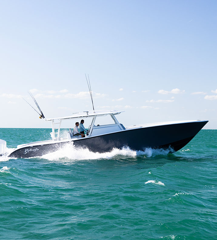 Yellowfin 42 Offshore Demo crusing on the water