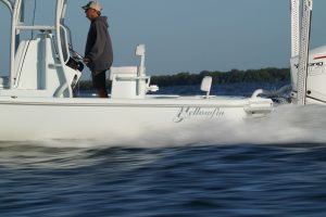 Yellowfin 24 CE Bay Boat